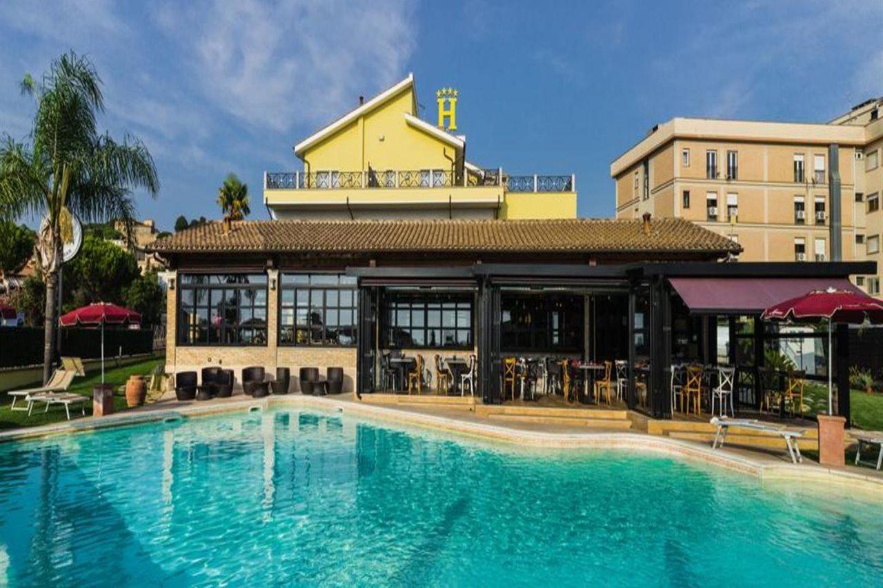 Hotel Villa Tirreno Tarquinia Buitenkant foto